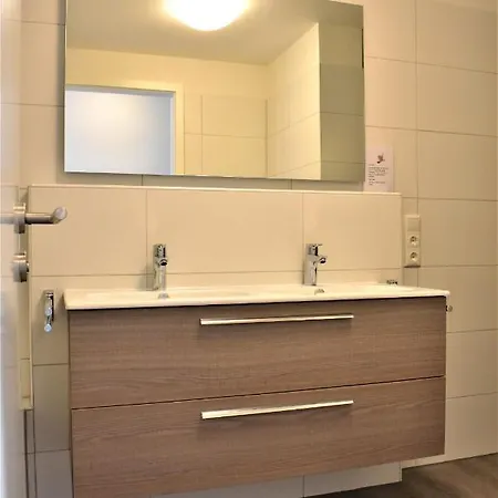 Haus Nr 15, Fischerhus * Schillig